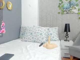 chantelbrooks from CamSoda is Freechat