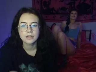 cummymochi from CamSoda