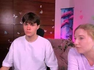 daisy-candy from CamSoda is Freechat