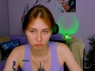 dina-4u from CamSoda is Freechat