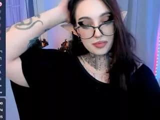 dixipixi from CamSoda