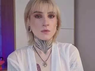 Photos of edwinadarlington from CamSoda is Freechat