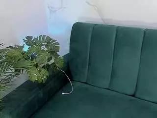Ela-cute webcams show profile image 