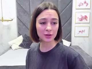 ellafresh from CamSoda