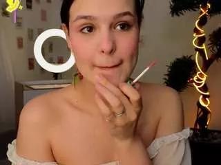 ellettecorker from CamSoda