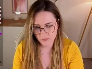 emmab1uem from CamSoda is Freechat