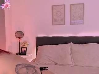 gaiia-rose from CamSoda