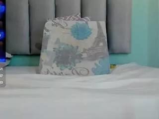 genessis44 from CamSoda
