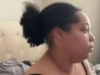 goddessyonniiii from CamSoda