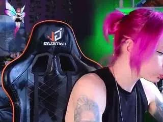 helen-carter from CamSoda