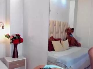 herarossi from CamSoda is Freechat