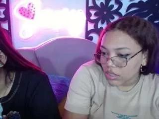 horny-sexy-brunette from CamSoda is Freechat