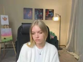 hyealm from CamSoda is Freechat