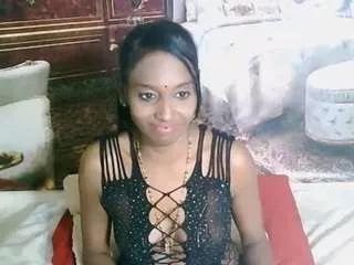 indianlovebug from CamSoda