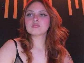 izyzys-baker from CamSoda