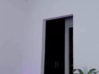 jaaadeee from CamSoda