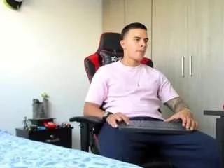jacob-fire0 from CamSoda is Freechat