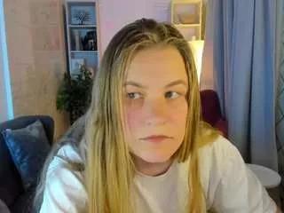 jadesoft from CamSoda is Freechat