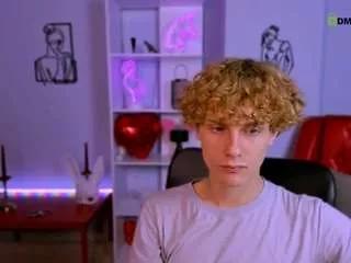 jake-jey from CamSoda is Freechat