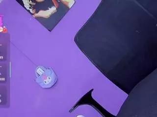 jazlyn-doll from CamSoda is Freechat
