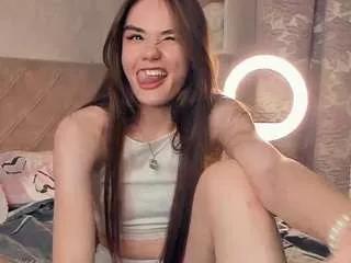 jinnygarland from CamSoda