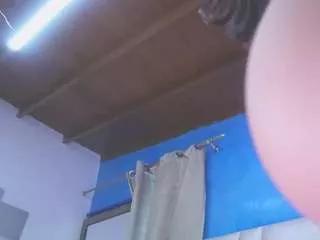 Photos of kaillyn-r from CamSoda is Freechat