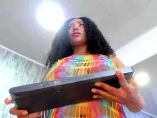 karinalovey from CamSoda is Freechat