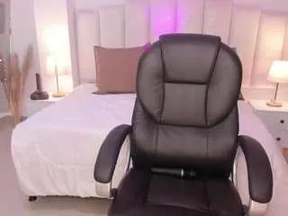 kate-rous from CamSoda is Freechat
