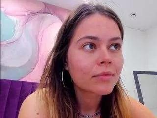 kellycuutie from CamSoda
