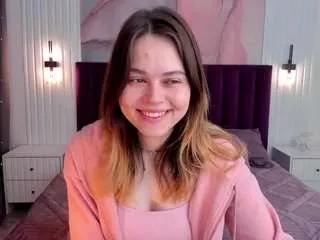 kellycuutie from CamSoda