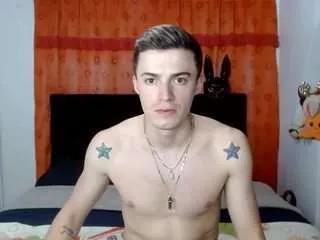 kenbigcock77 from CamSoda is Freechat