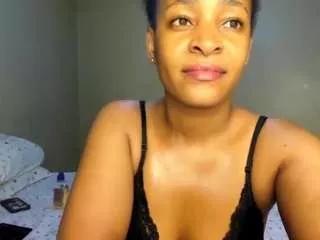 kinkytalia from CamSoda