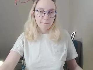 kiratarot from CamSoda is Freechat