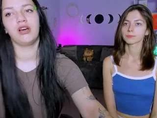 Girls: try live performances with matured performers, from dancing to quirks, in a variety of beautiful sex cams.