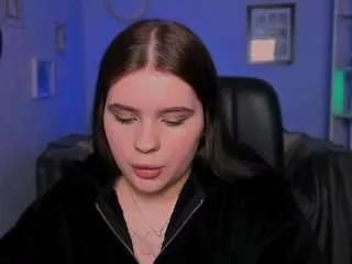 kitty-kris from CamSoda