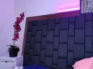 kryssttalll from CamSoda is Freechat