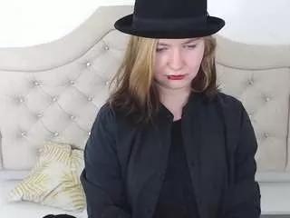 laracute from CamSoda