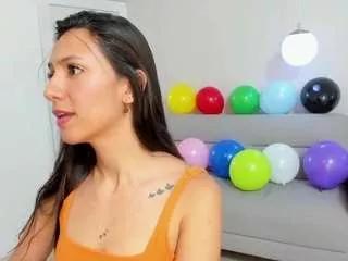 Photos of laura-bonnet from CamSoda is Freechat