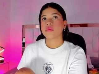 layla-golden from CamSoda