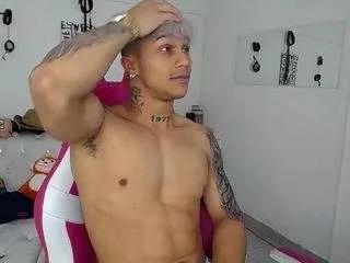 leonardprice1 from CamSoda is Freechat