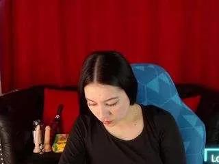 lilapinky from CamSoda