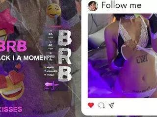 lili-little from CamSoda