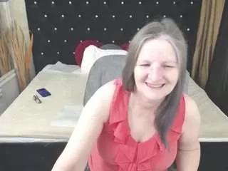 lillyhott from CamSoda