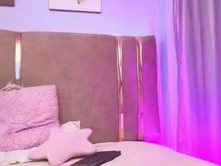 lilycrystal from CamSoda is Freechat