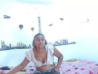 lindaebony19 from CamSoda is Freechat