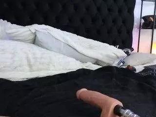 Photos of lindseyk from CamSoda is Freechat