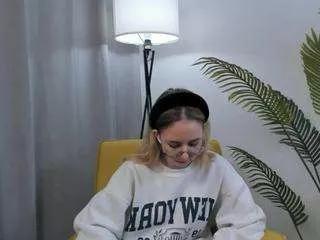linettehartill from CamSoda is Freechat