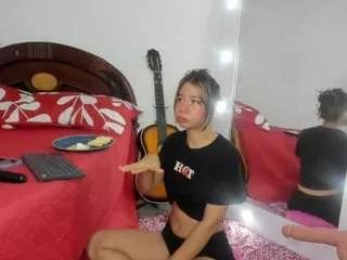 lissa-petitee from CamSoda