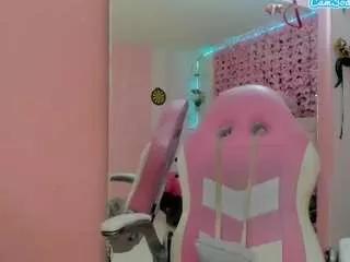 littlecat-1 from CamSoda is Freechat