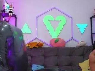 Girls: try live performances with matured performers, from dancing to quirks, in a variety of beautiful sex cams.